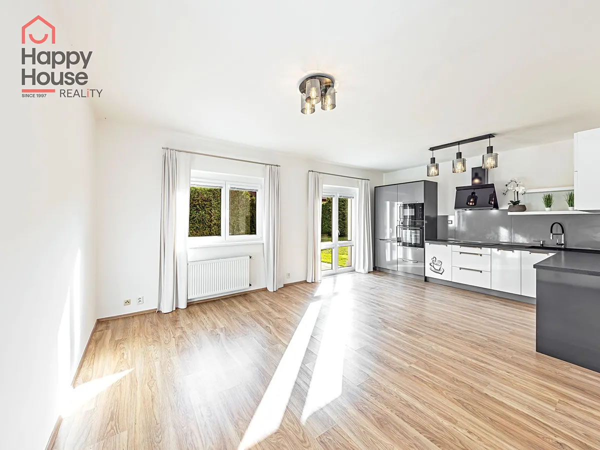 Pronájem bytu 1+kk 36 m²